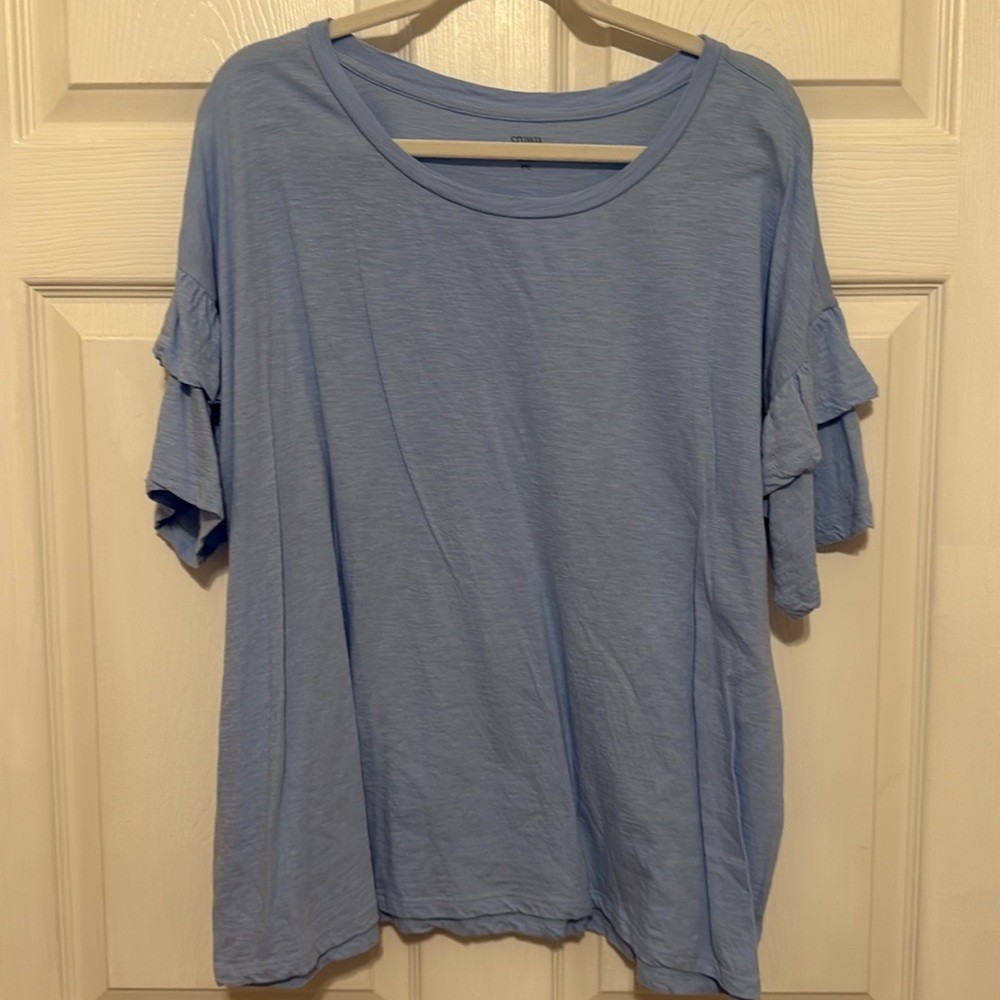 Short ruffle sleeve cotton shirt